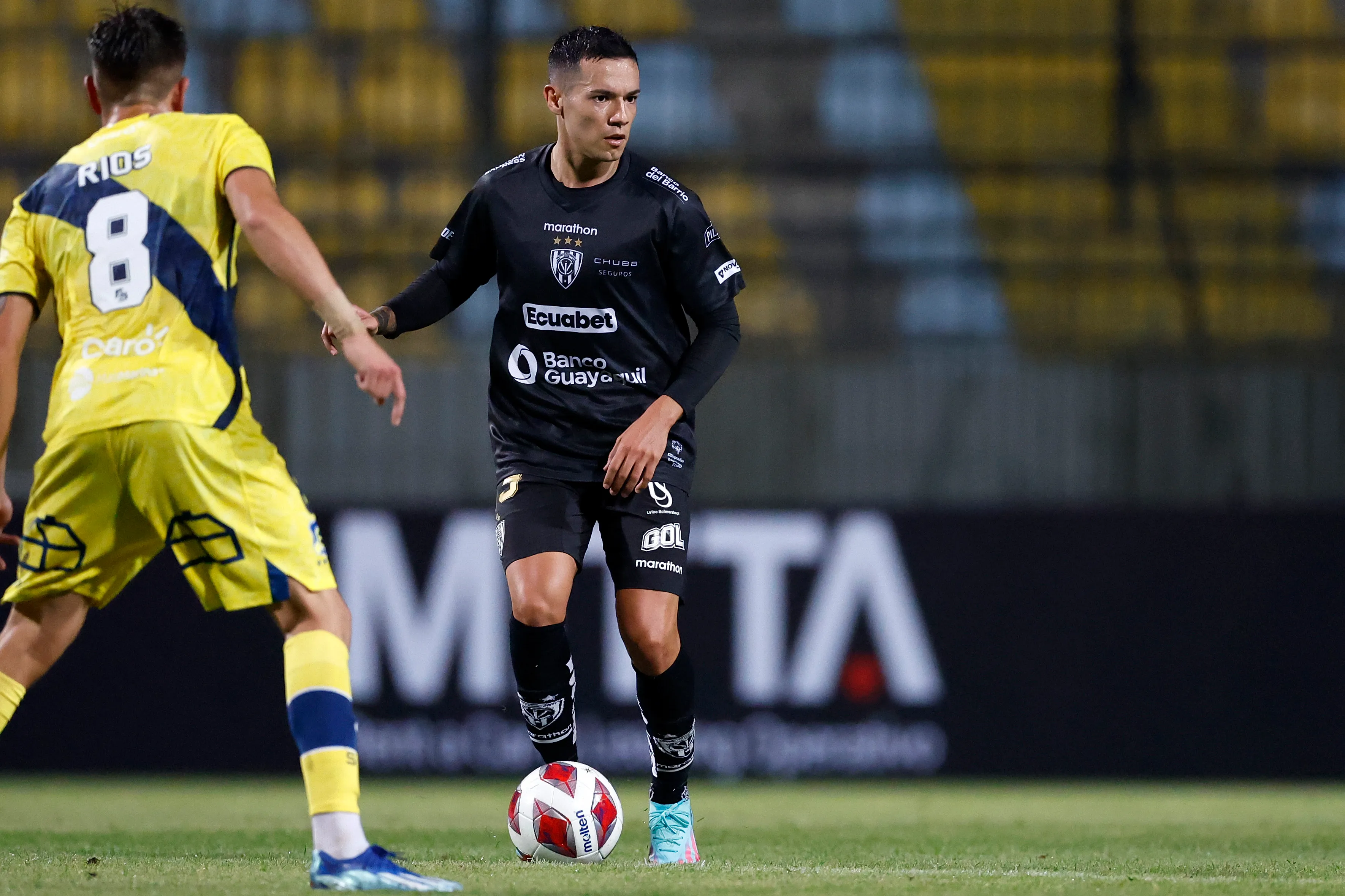 Matías Fernández Cordero sería el primer refuerzo de Colo Colo para el 2026. | Foto: Photosport.