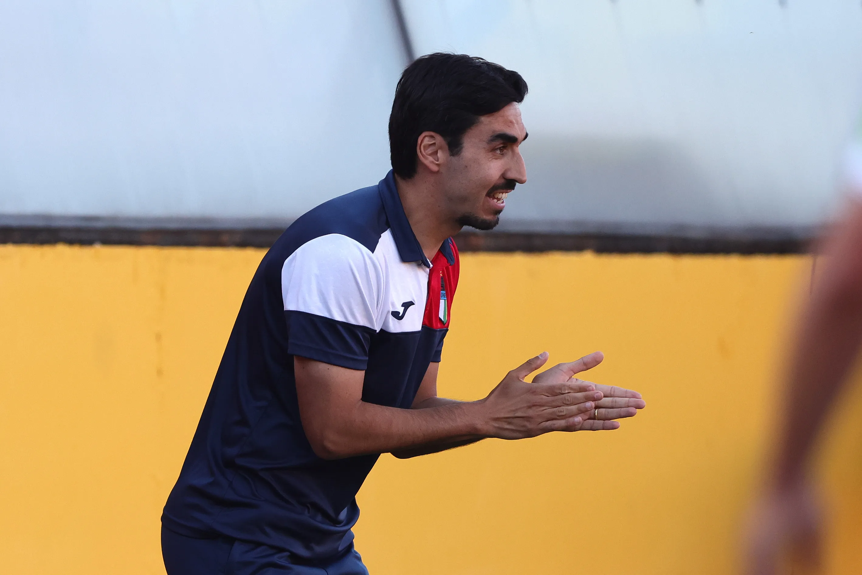 Francisco Meneghini se acerca a la U. Foto: Felipe Zanca/Photosport