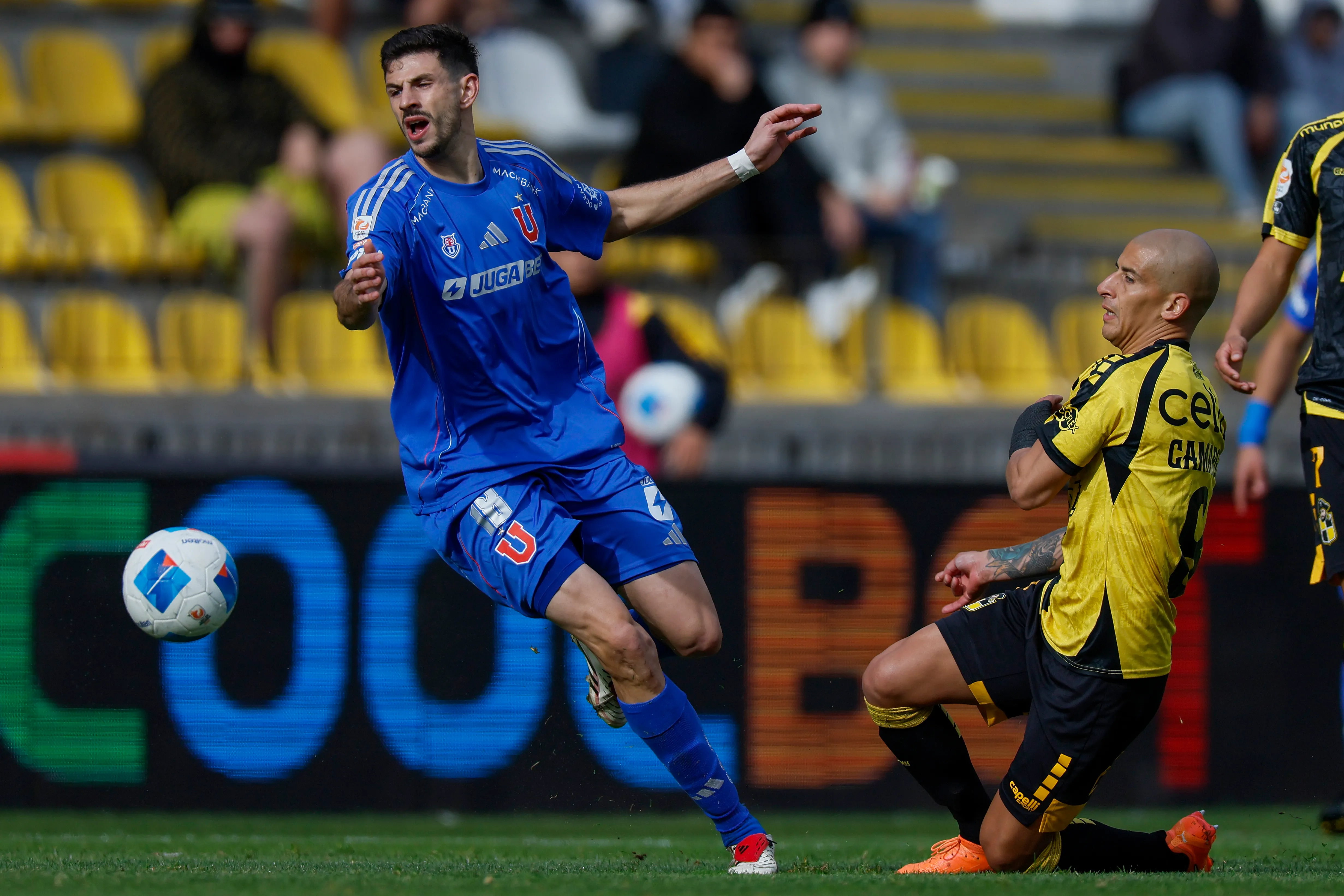 “Lucas Di Yorio no va a Coquimbo, tampoco se queda en la U”, informó Gonzalo Fouillioux | Photosport