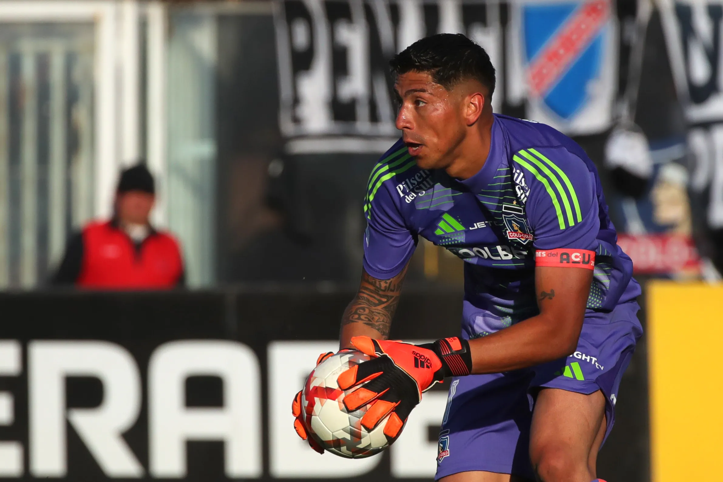 El destino de Brayan Cortés se mantedría lejos de Macul. (Foto: Jonnathan Oyarzun/Photosport)