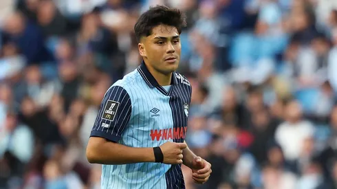 Pinilla reclama que Damián Pizarro no pescó su consejo.