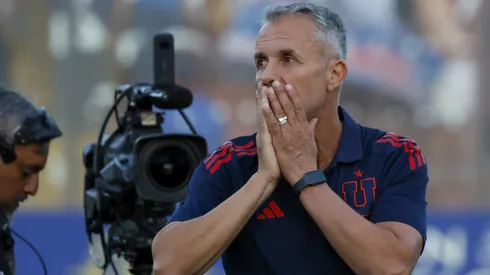 Gustavo Álvarez se va de la U.