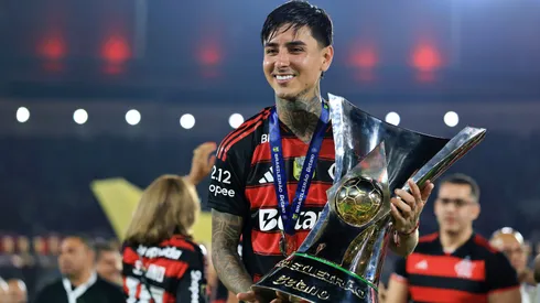 Erick Pulgar ganó este 2025 con Flamengo seis títulos
