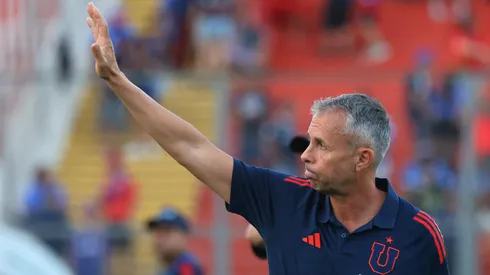 Gustavo Álvarez se va de la U.