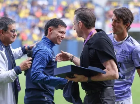 Recibe homenaje antes de llegar como refuerzo a Colo Colo: "Gran legado"