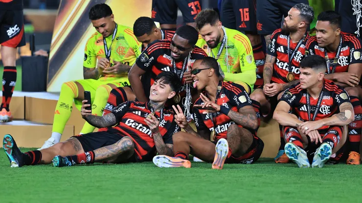 Flamengo de Erick Pulgar quiere a figura desechada por la U