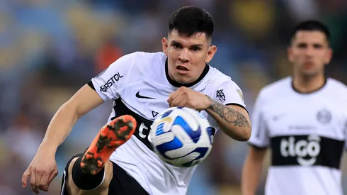 Guarello pone el grito en el cielo por posible refuerzo de Colo Colo.