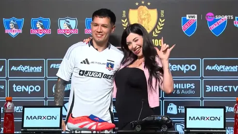 Matías Fernández Cordero fue presentado en Colo Colo y su pareja se metió en plena conferencia.