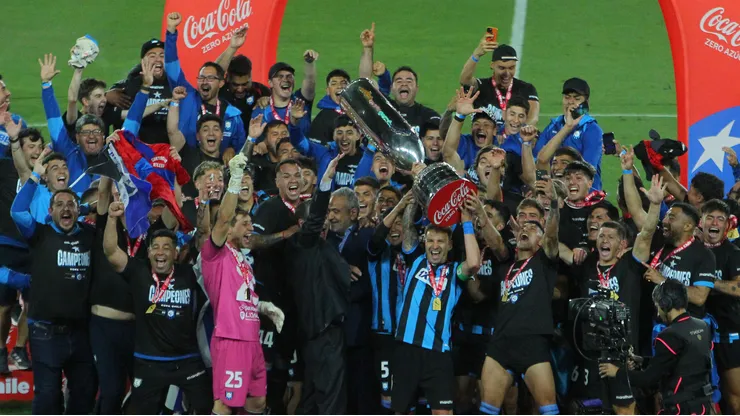 Huachipato repasó a Limache en Navidad