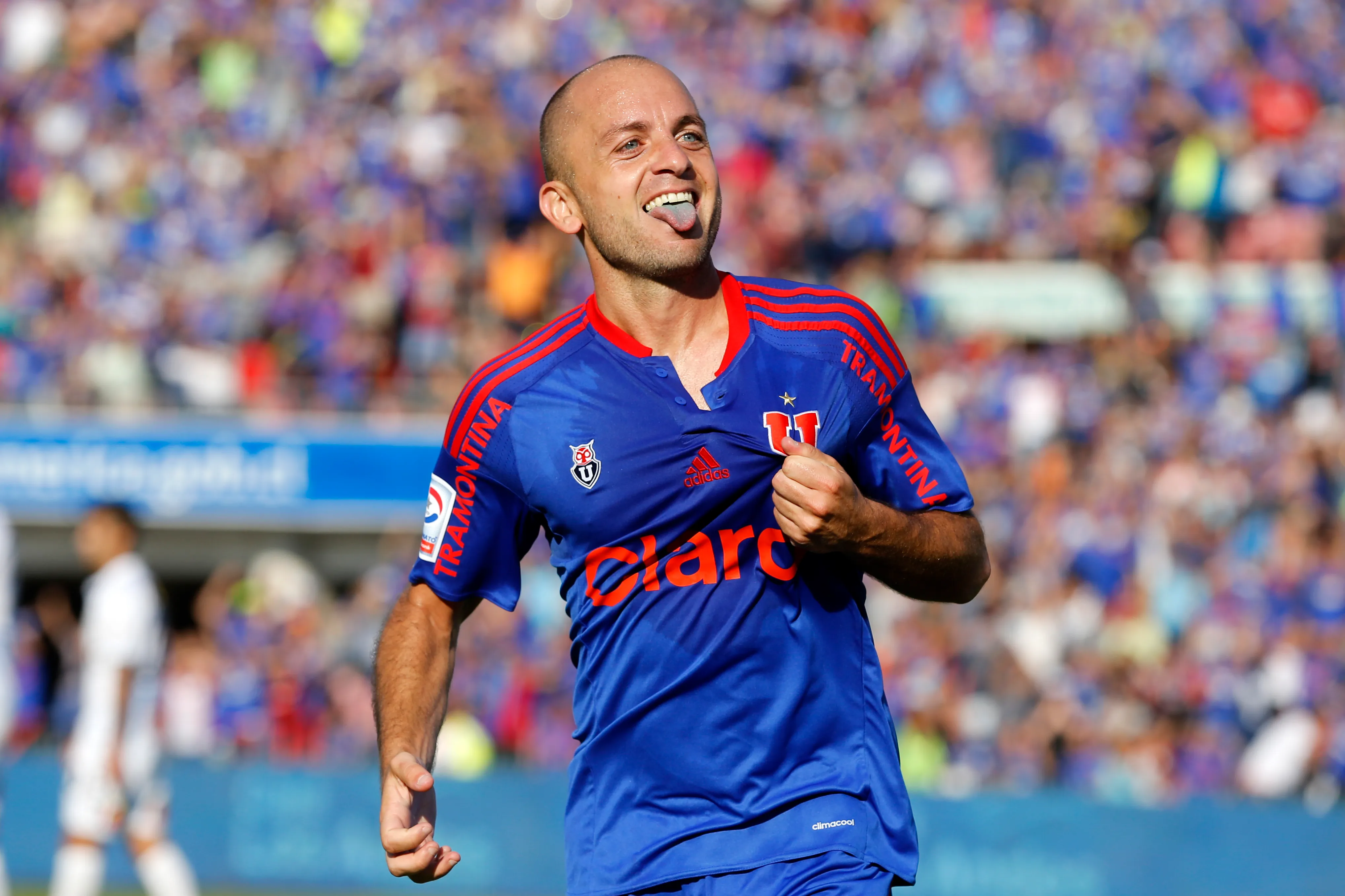 Lorenzetti ganó 8 títulos en U. de Chile. Imagen: Photosport