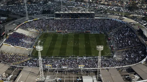 Precios: los abonos de Colo Colo para 2026.