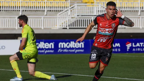 Colo Colo insiste por Daniel Castro.