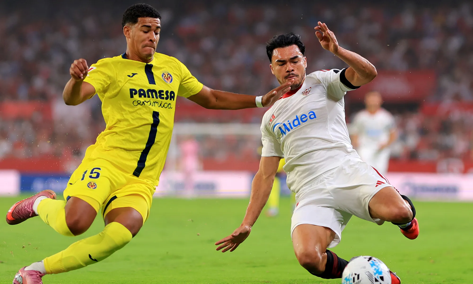 Suazo recae de su lesión y estará fuera hasta cinco semanas.