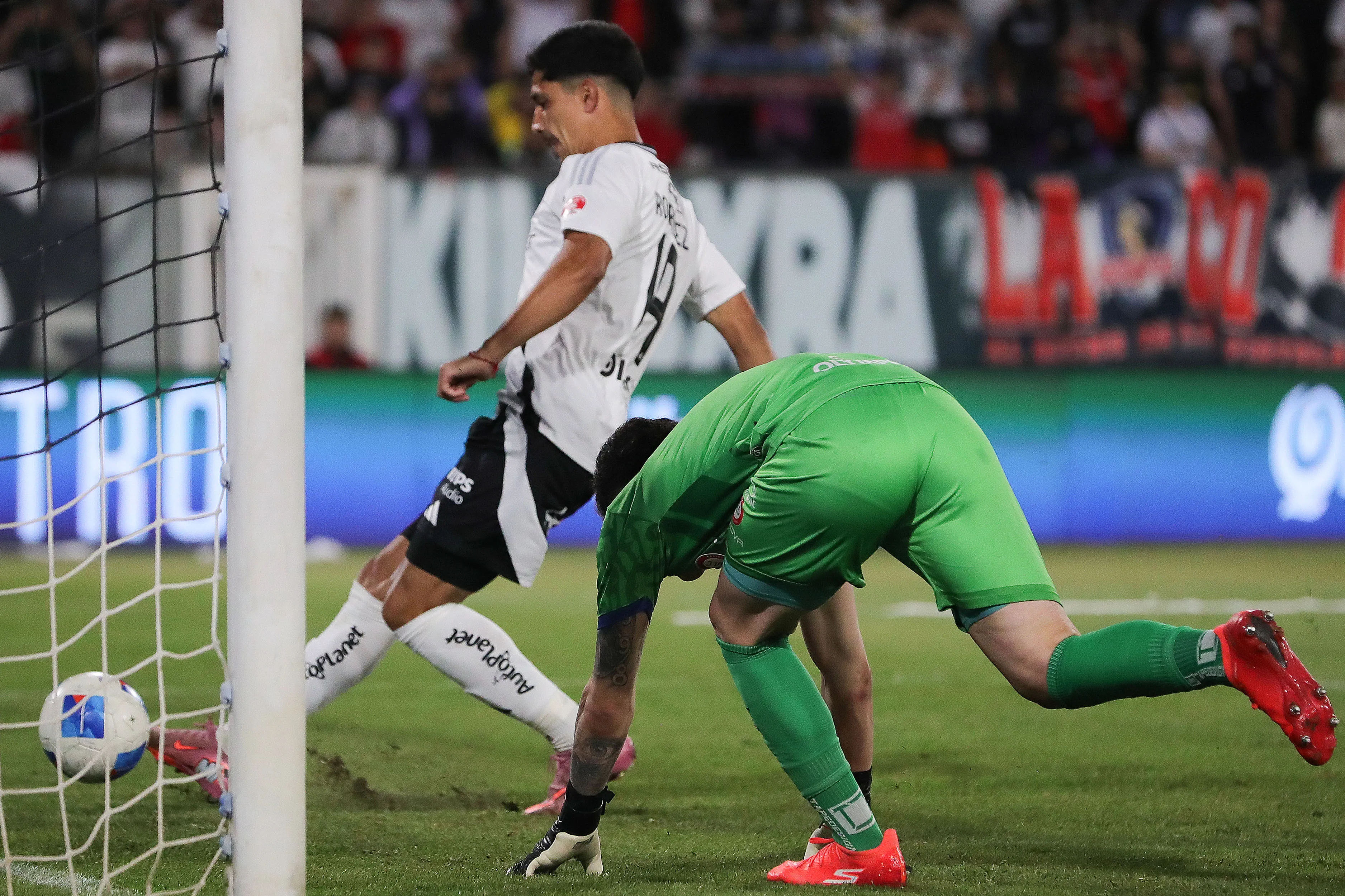 Las rachas están para cortarse. También las malas. Es lo que hizo Salomón Rodríguez en el duelo ante Unión La Calera | Photosport
