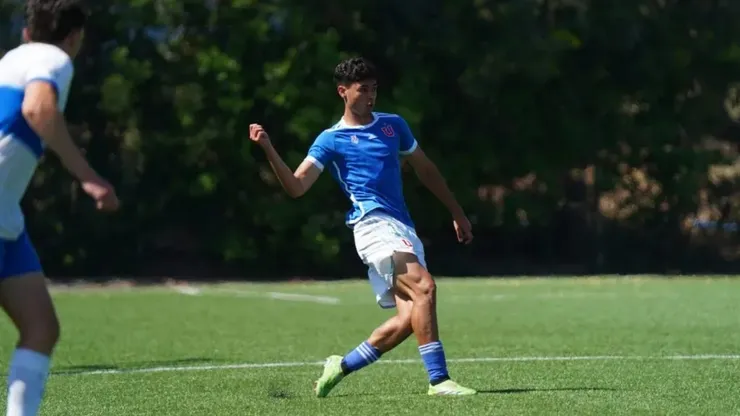 Mateo González es lateral y ya pasó por General Velásquez.