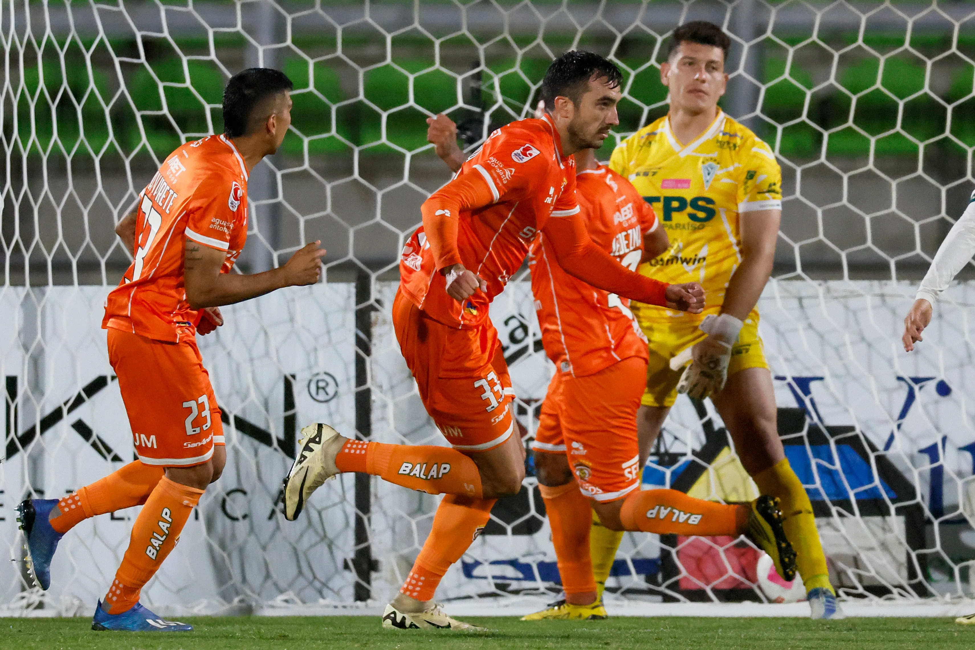 Heredia podría cambiar de equipo este 2026/Photosport