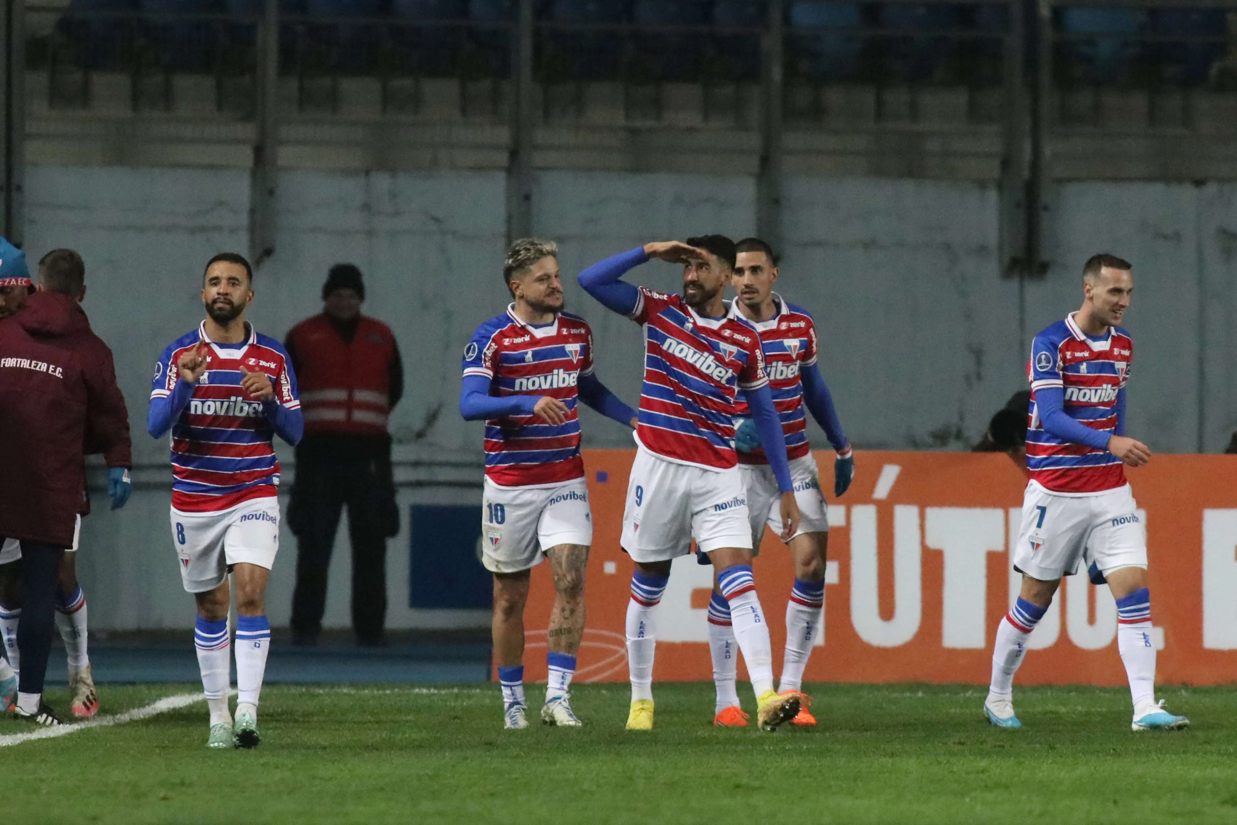 Juan Martin Lucero negocia con Universidad de Chile. Foto: Jorge Loyola/Photosport