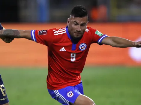 Jean Meneses regresa a Chile y es presentado en su nuevo club