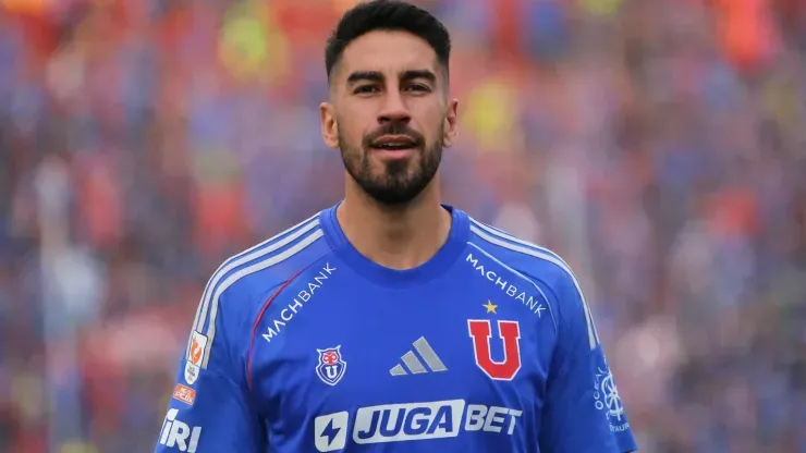 En Brasil ven poco probable la llegada del ‘Gato’ Lucero a la Universidad de Chile.