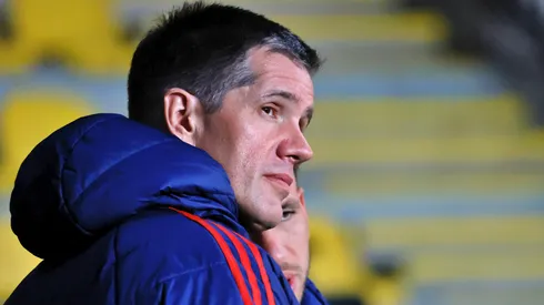 Michael Clark va a la Justicia y extiende su presidencia en la U