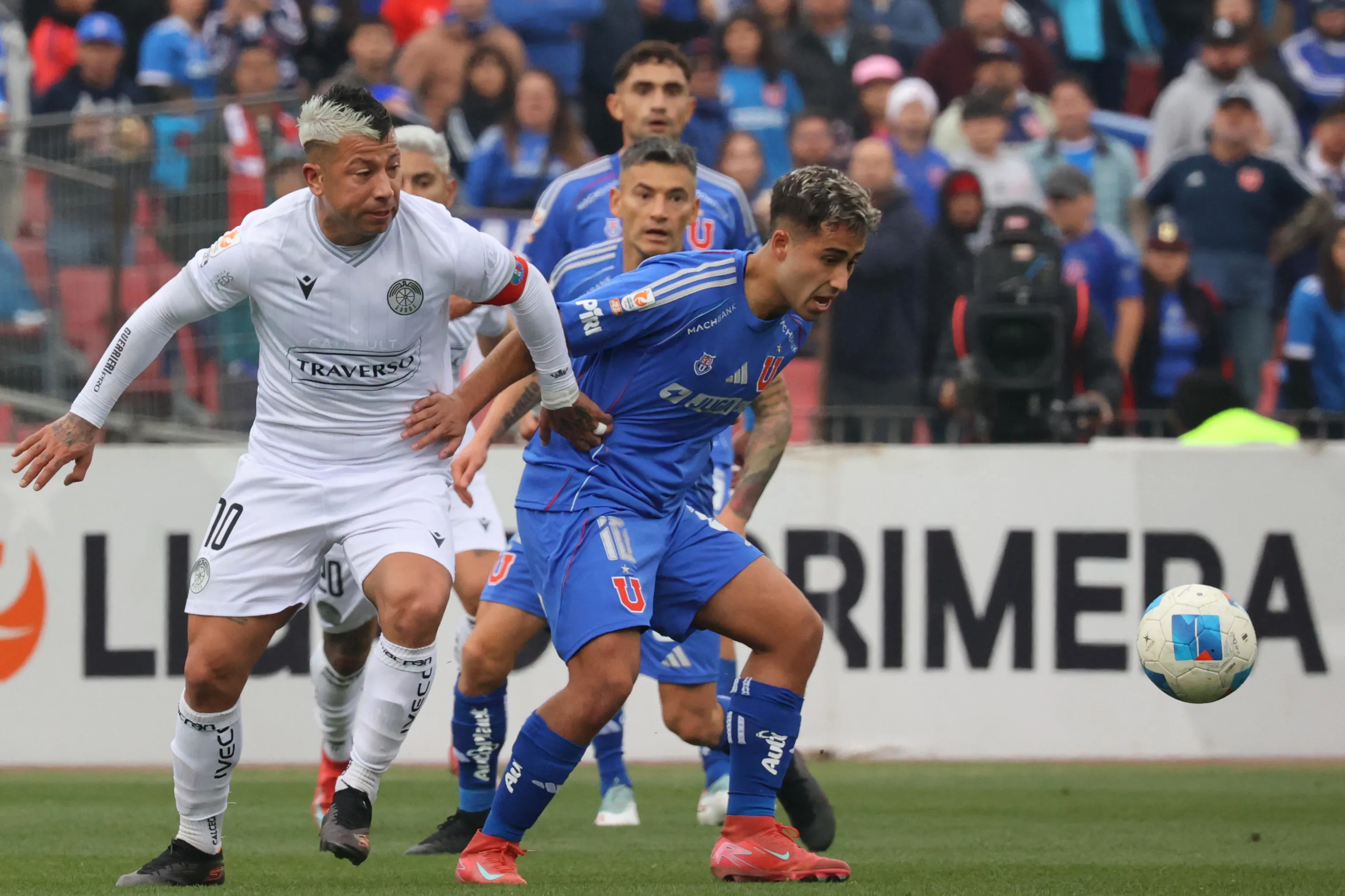 Lucas Assadi en el radar del mercado de fichajes del fútbol de Brasil. Foto: Dragomir Yankovic/Photosport
