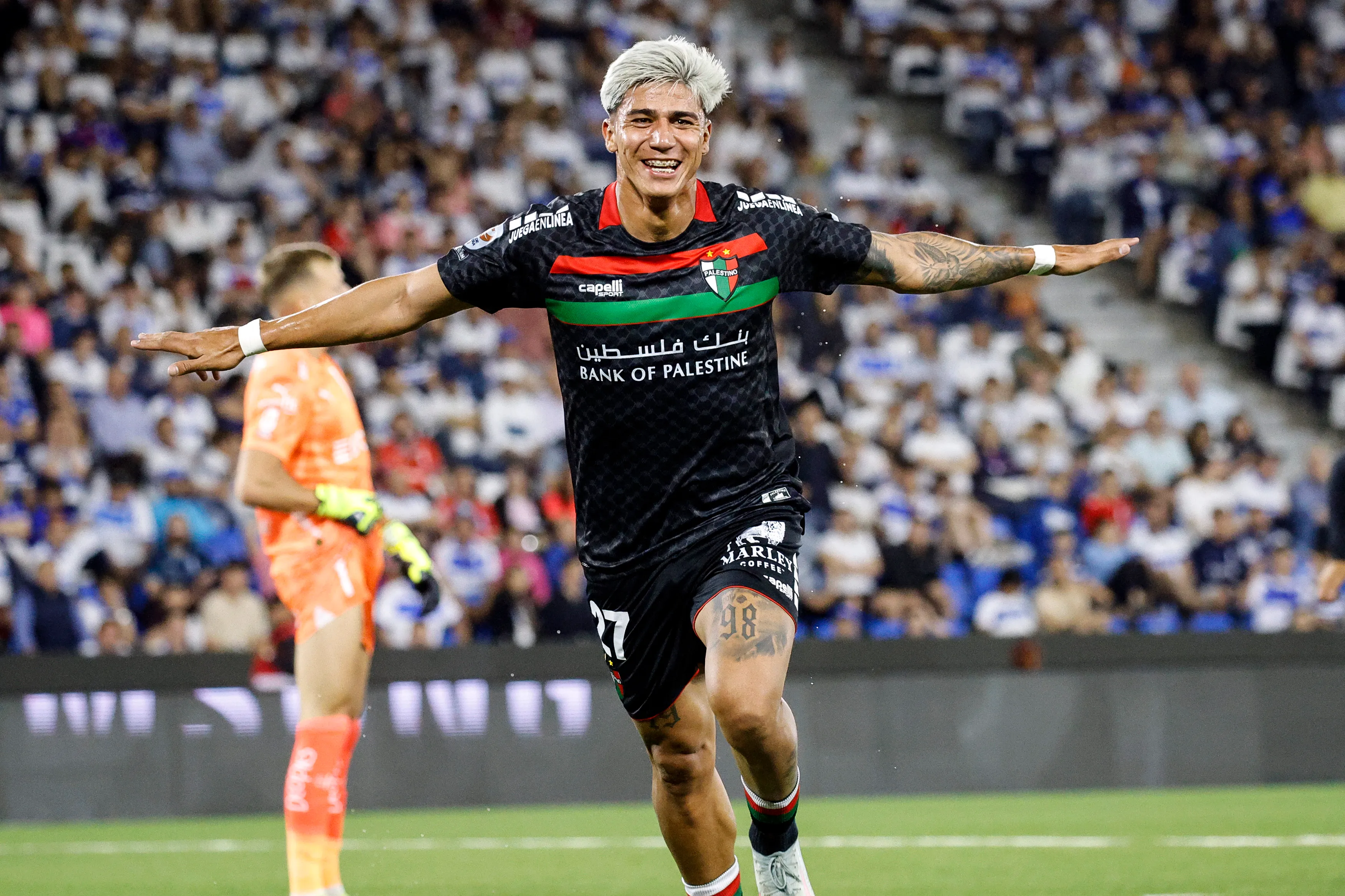 Junior Marabel se despide de Palestino. Diego Martin/Photosport