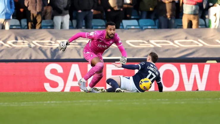 Cinco tapadones brutales, dos dobles: Inglaterra se rinde ante Vigouroux.