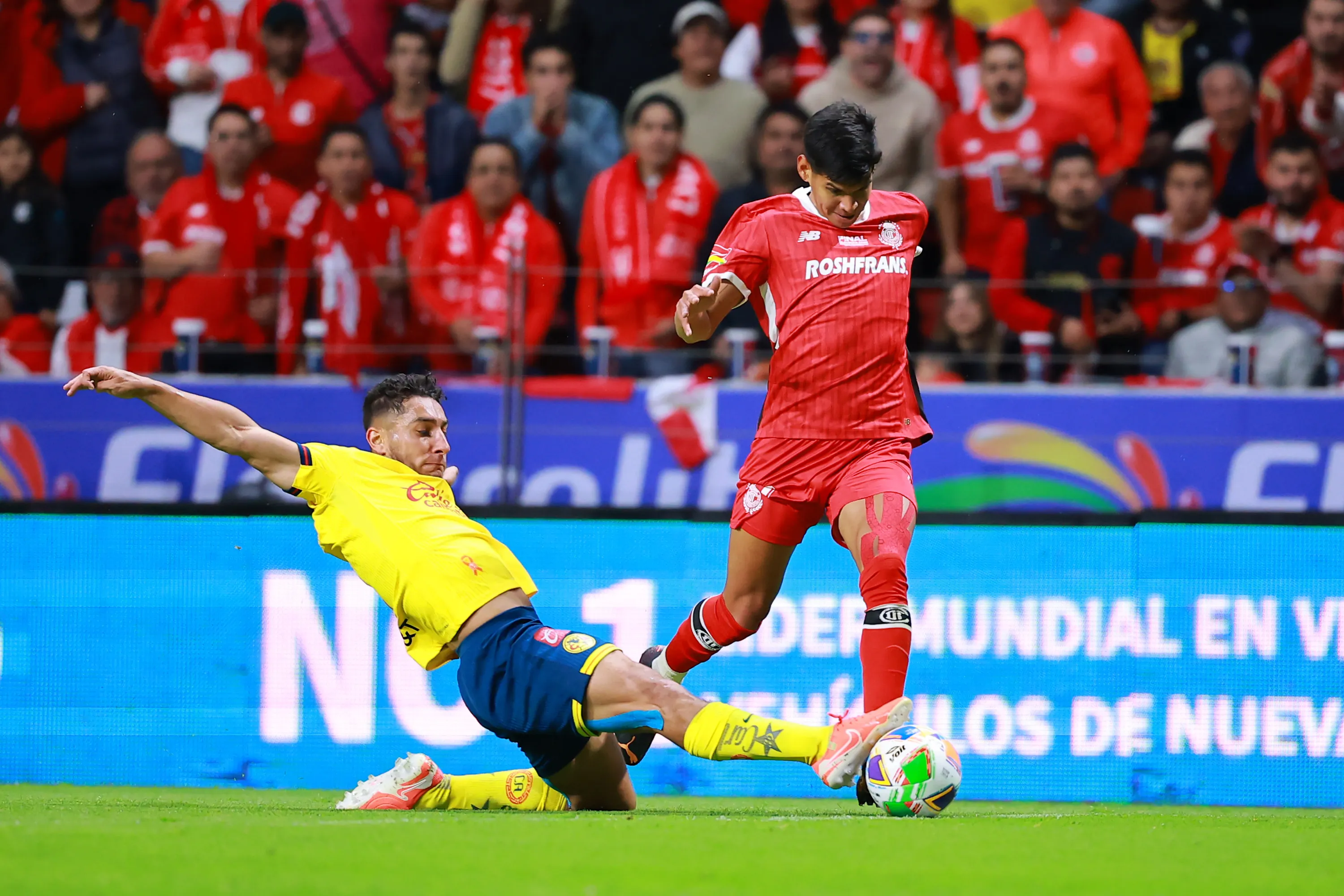 Robert Morales se queda en México.  (Photo by Hector Vivas/Getty Images)