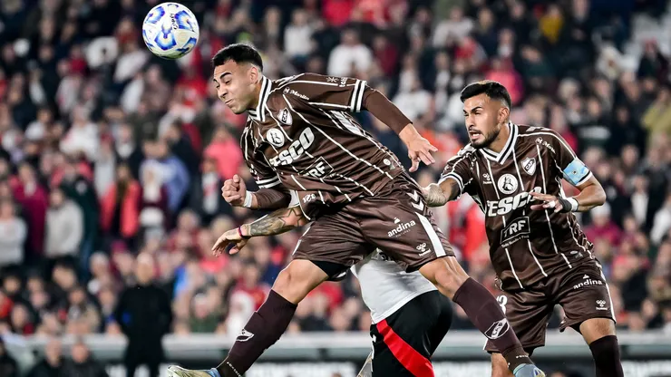 Colo Colo puede perder a Óscar Salomón.