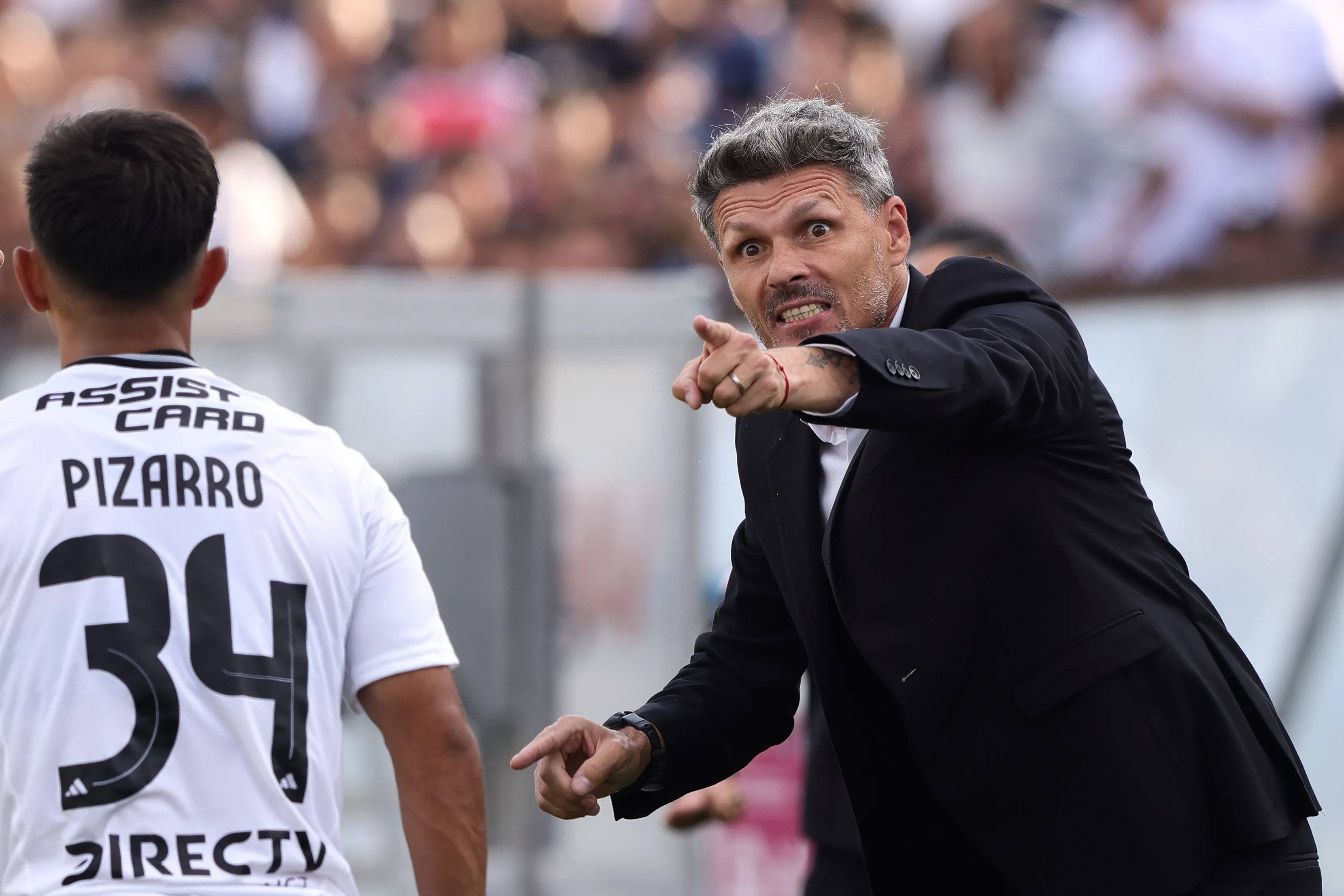 Fernando Ortiz ya no tiene bajo su tutela a Vicente Pizarro, quien fichó en Argentina. (Felipe Zanca/Photosport).