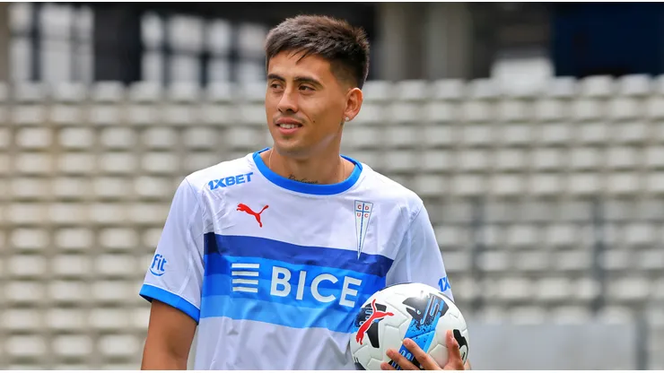 Palavecino fue presentado como flamante nuevo refuerzo de la UC.