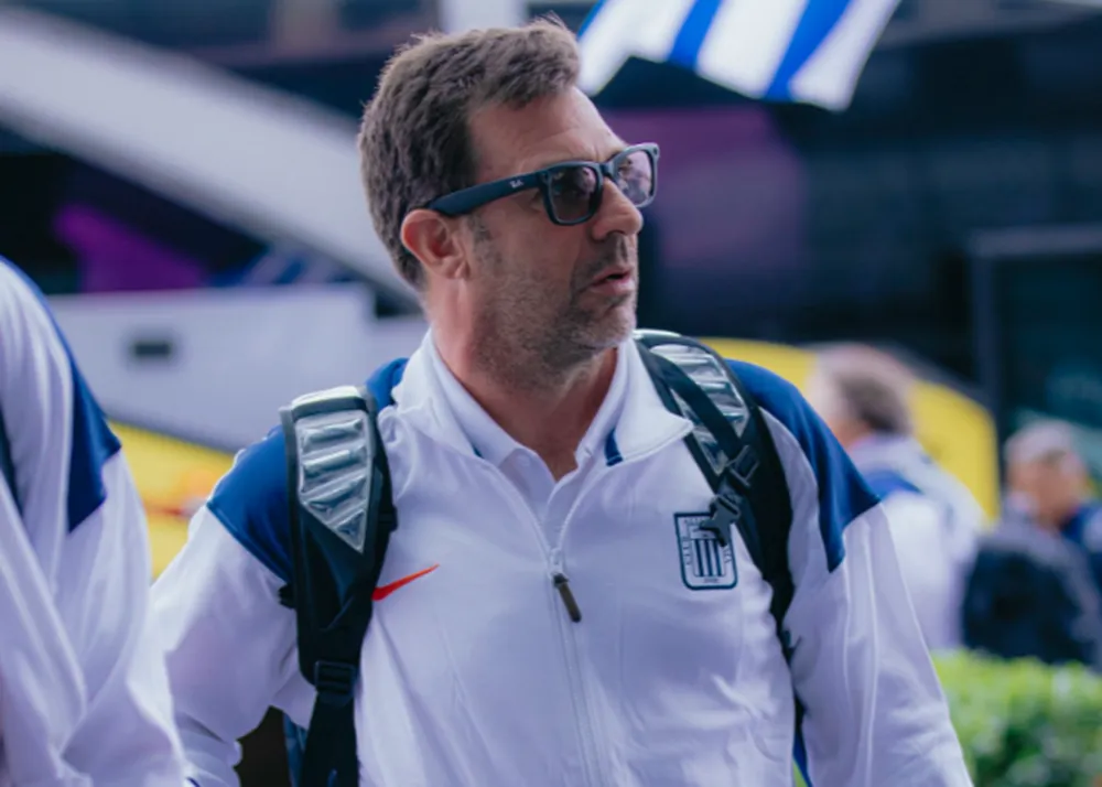 Pablo Guede antes de iniciar la pretemporada de Alianza Lima. (Foto: @ALoficial)