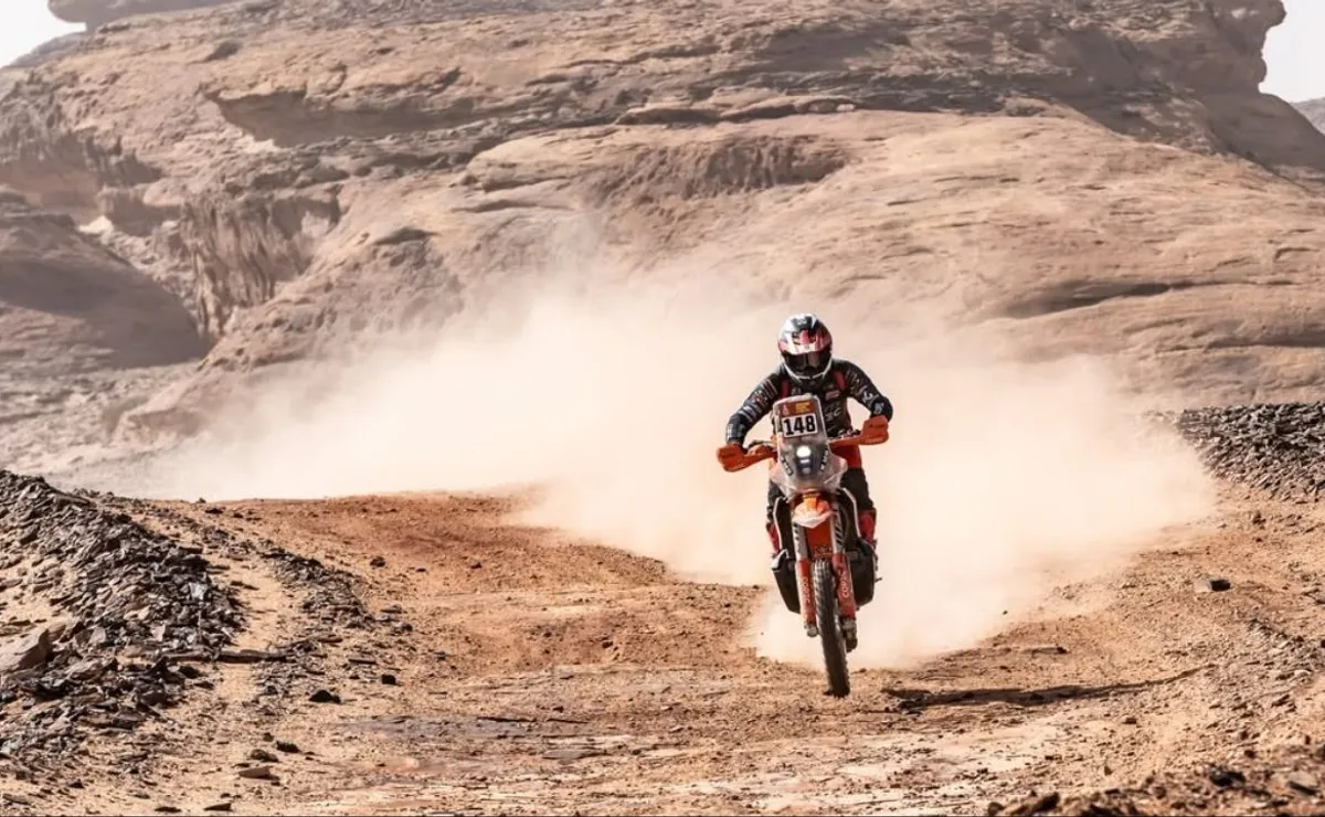 Tomás de Gavardo logra top 20 en Rally2 del Dakar 2026