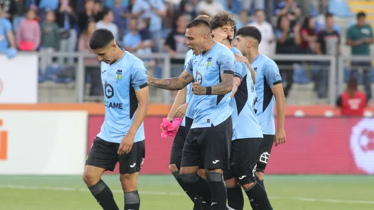 El Capo renueva su defensa.