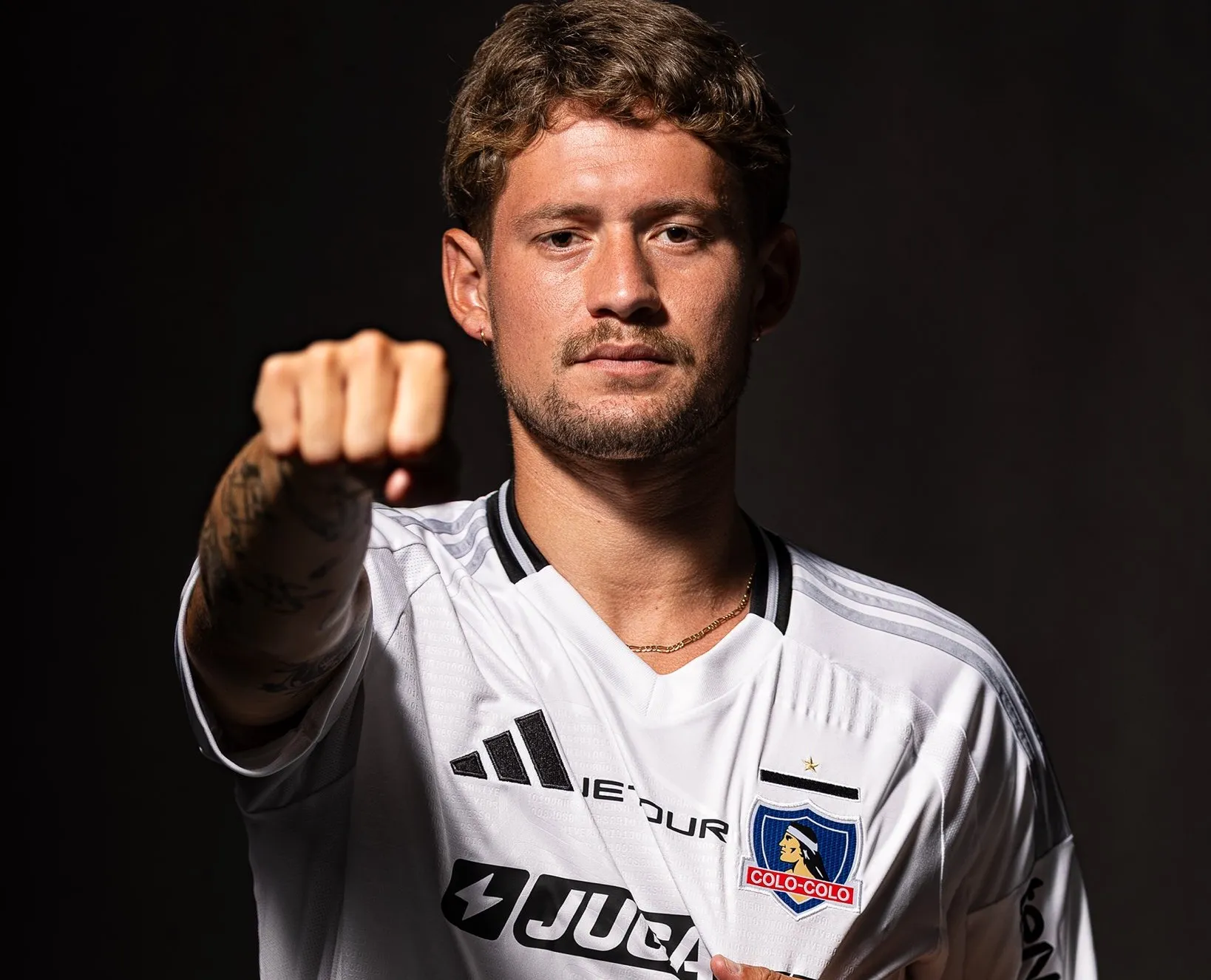 Joaquín Sosa llega como titular a Colo Colo