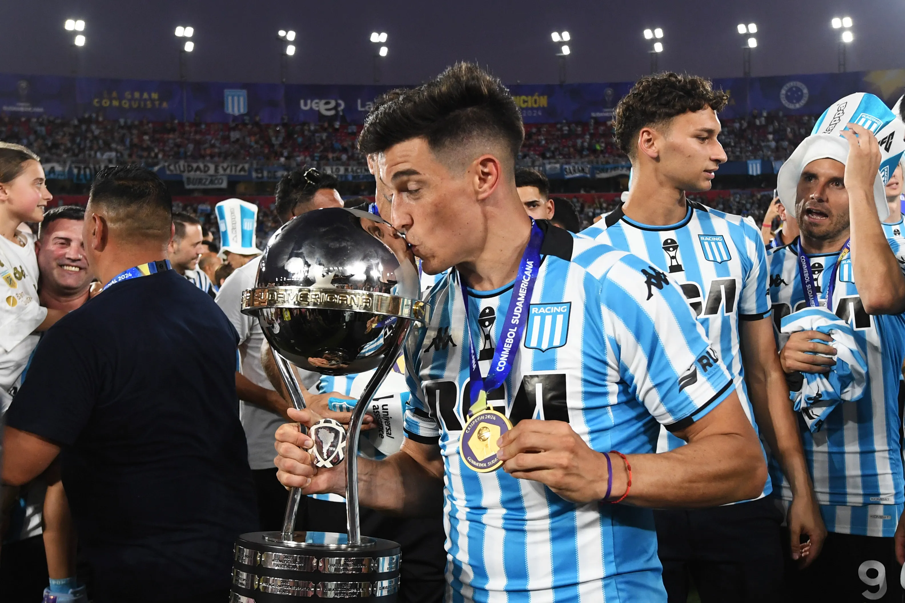 El jugador fue campeón con Racing en 2025.  (Photo by Christian Alvarenga/Getty Images)