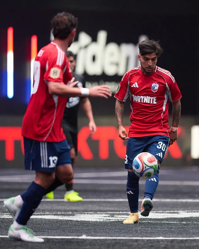 ‘La Roja’ busca la clasificación a la siguiente ronda ante Colombia. (Foto: Kings League)