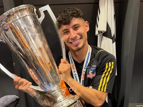 “Pasaron volando...”: El adiós de Oroz a Colo Colo en redes sociales