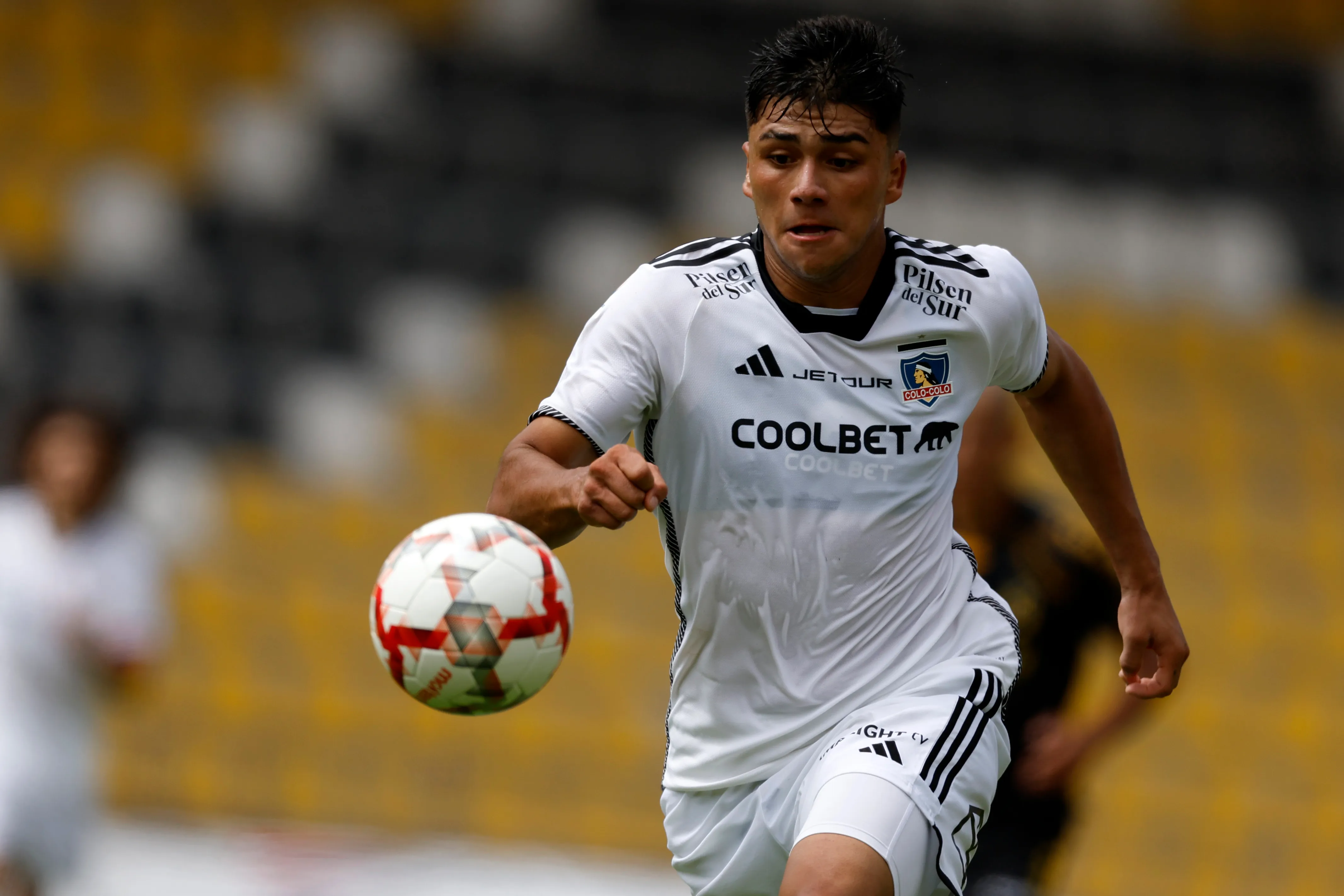 Damián Pizarro sigue sin poder volver a Colo Colo a pesar de haberse quedado en Chile y no se presentara a su club en Francia. Foto: Photosport.