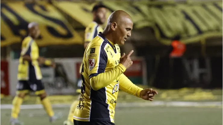 Chupete lamentó la partida de César Villegas
