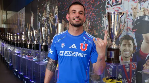 Octavio Rivero ya es feliz azul.