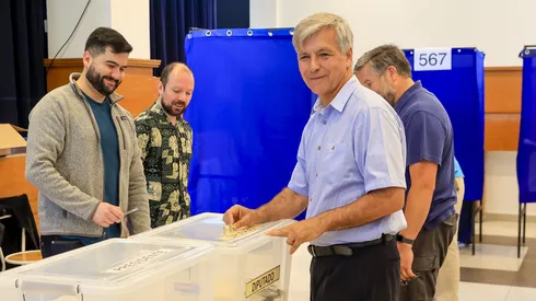 Harold Mayne-Nicholls tiene una deuda de 300 millones de pesos