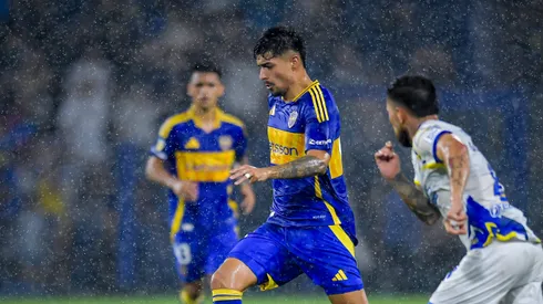 Alarcón seguirá como alternativa en Boca