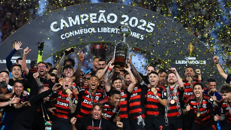 Flamengo busca reforzarse para ganar nuevamente la Copa Libertadores