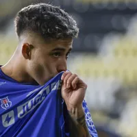 Mientras negocia con Mineiro, agente de Assadi ríe por registro top mundial