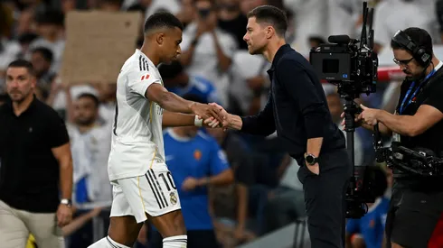 Kylian Mbappé tuvo un gesto con Xabi Alonso tras rumores de quiebre en su salida del Real Madrid.