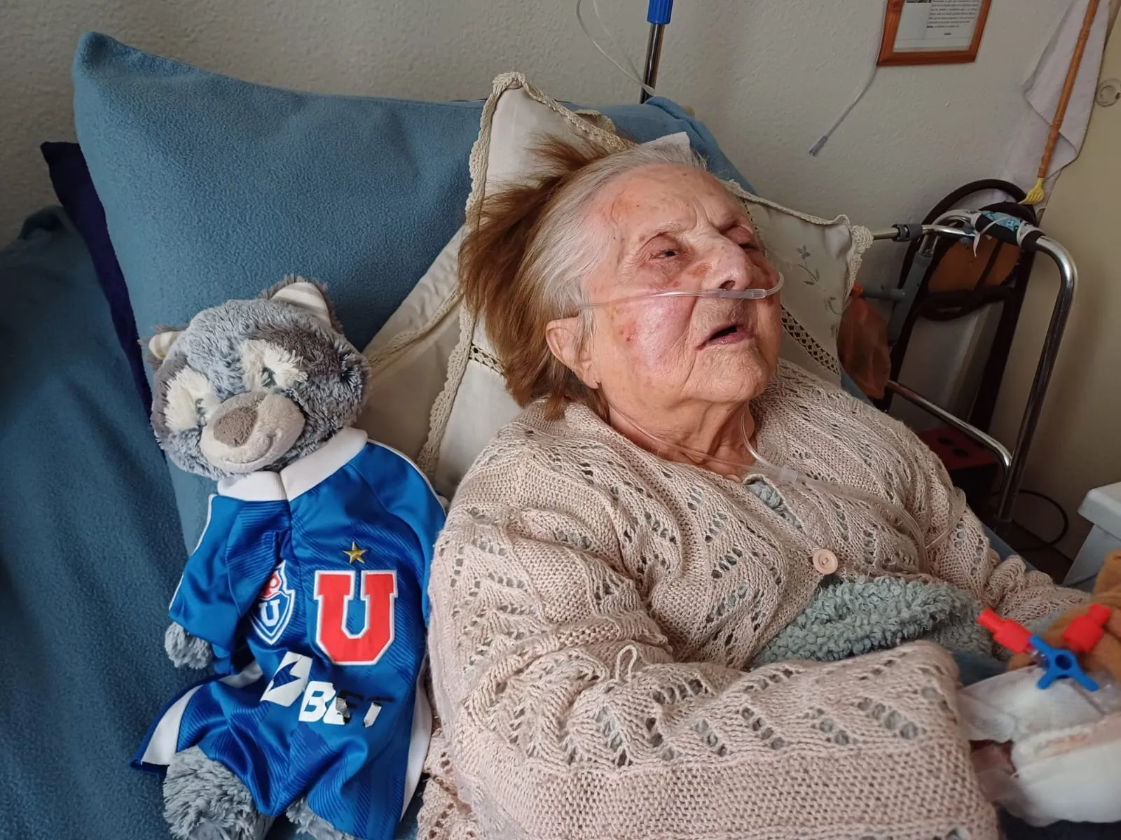 La Tutty siempre acompañada de la U. Foto: cedida por la familia.