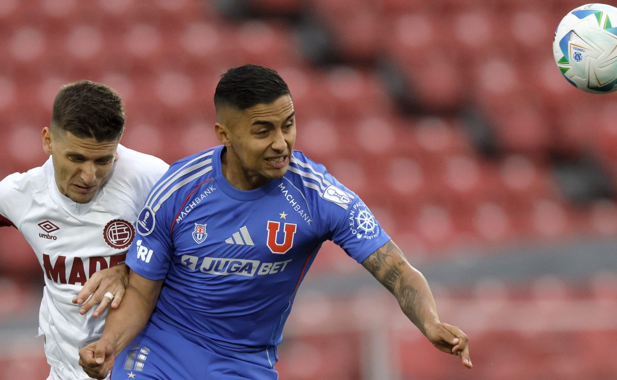 Nicolás Guerra viajó hasta Argentina para firmar por Instituto: “Ahora viene un lindo desafío”