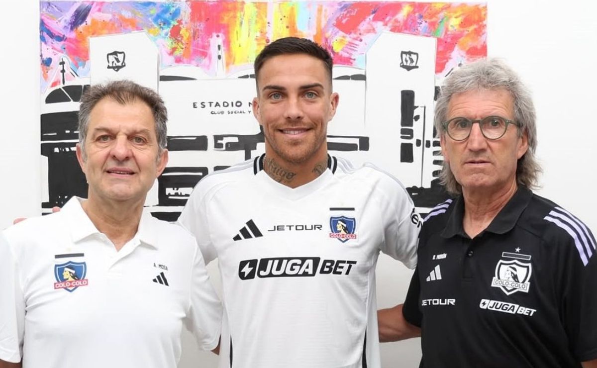 Javier Méndez lleva un día en Colo Colo y ya palpita el clásico con la U de Chile: “Que llegue luego”