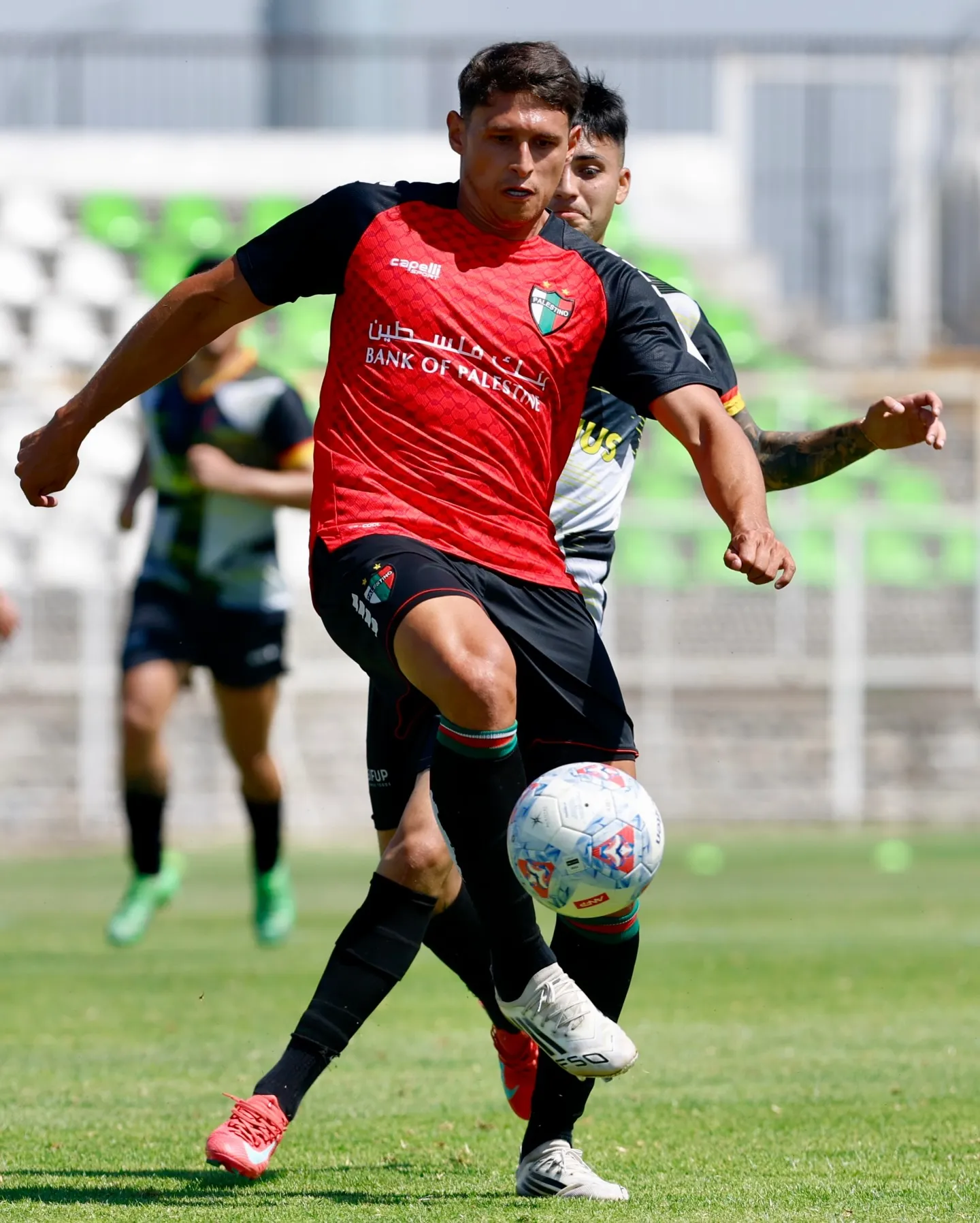 Da Silva en Palestino.
